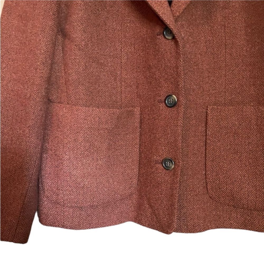 L.L. Bean wool blend blazer with shoulder padding‎ - Picture 8 of 12